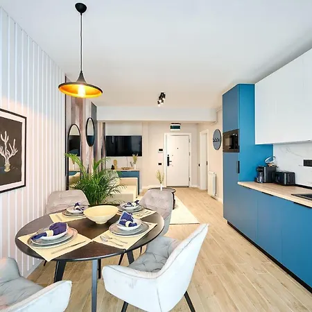 Vdr Vacation 12 In Infinity - Parking * Mamaia