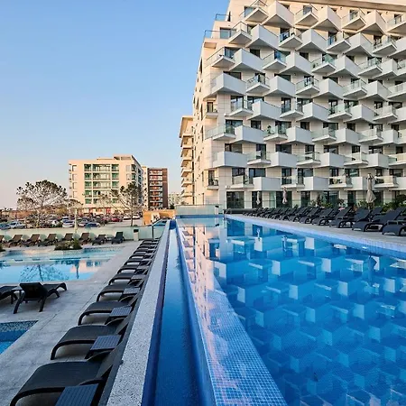 Vdr Vacation 12 In Infinity - Parking * Mamaia